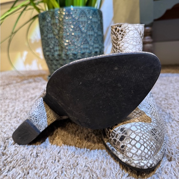 Snakeskin Ankle Bootie - Picture 4 of 7